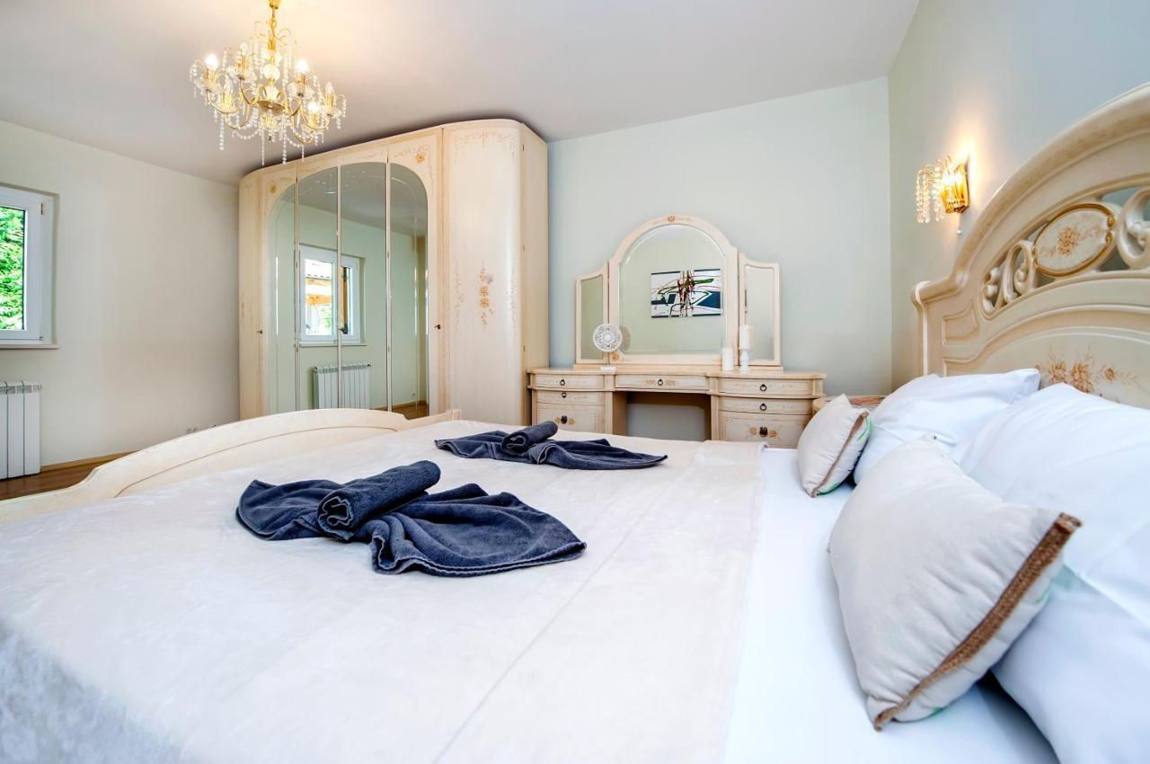 Villa Francesco Ровинь Экстерьер фото